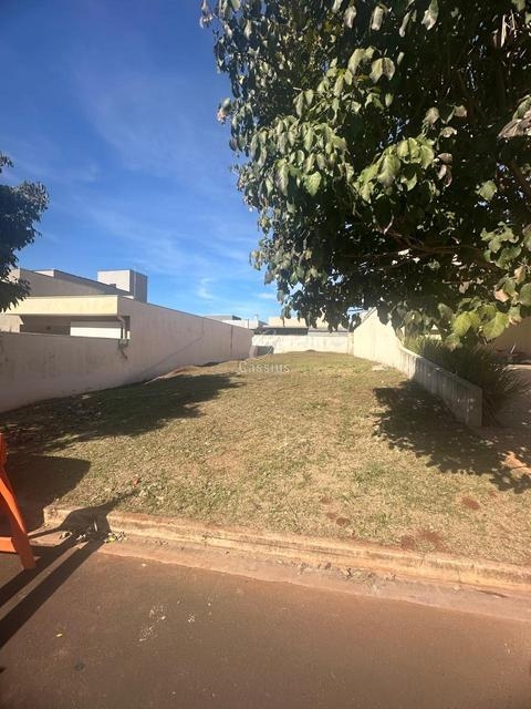 Terreno à venda em Ribeirão Preto, Jardim Valencia, com 250 m², Valência Residencial - Ilha Túria